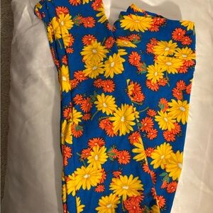 LuLaRoe Women OS Leggings Blue Yellow Orange Floral